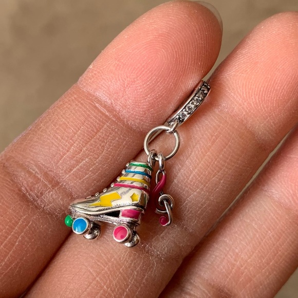 NWOT Retro Roller Skate Glow in the Dark Pendant Dangle Charm Sterling Silver - Picture 4 of 15